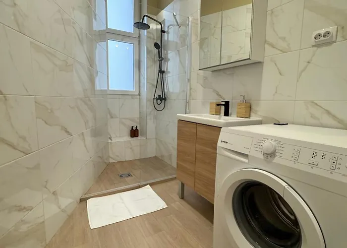 Sovre * بلغراد